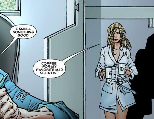 Reed: Coś ładnie pachnie. Sue: Kawa, dla mojego ulubionego szalonego naukowca.